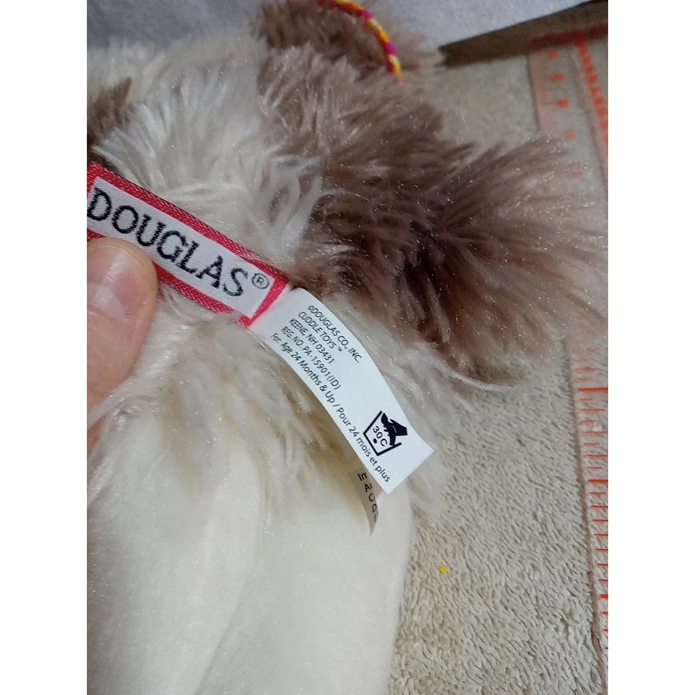 Douglas Toys Zephyr the Plush Llama-SuperSoft-Beautiful Realistic Eyelashes/Coat